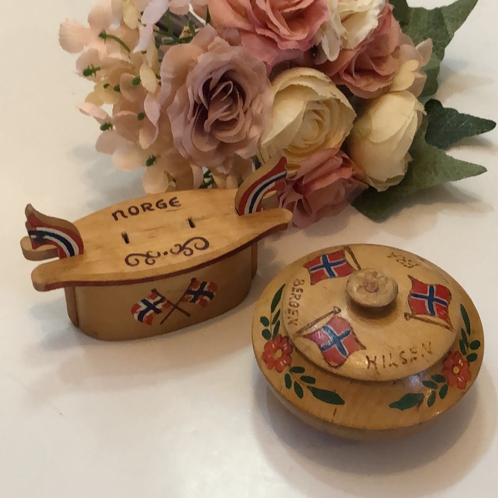 Norwegian Boxes Rare Handmade Norwegian Wood Boxes With Lids Antique
